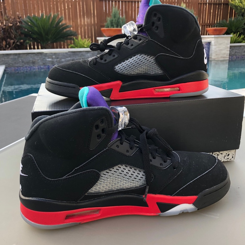 Jordan 5 Retro Top 3 - Size 11 - image 2